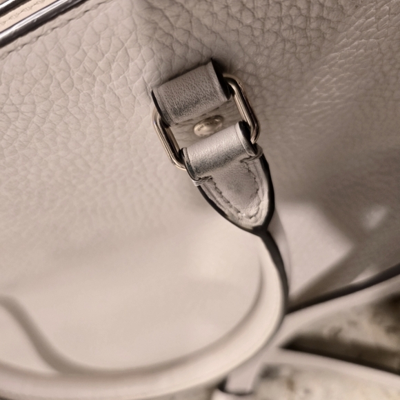 Coach Blake Carry All Purse in Cream Ivory Leather Crossbody or Shoulder - Picture 7 of 16